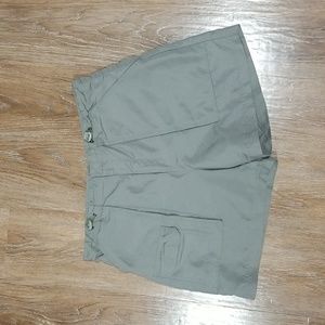 (12) R & R Cargo Lightweight Outdoor Activewear Athletic Athleisure Vacation